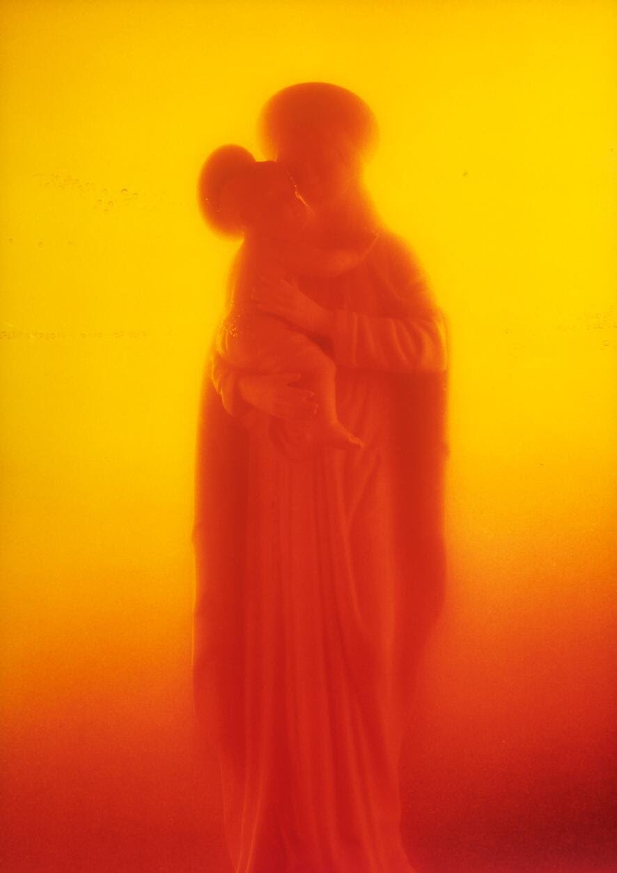 {'image': <Image: Andres_Serrano_Madona_s_djetetom__1987..jpg>}