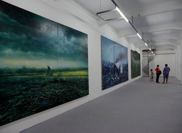{'image': <Image: SKY_5980.jpg>}